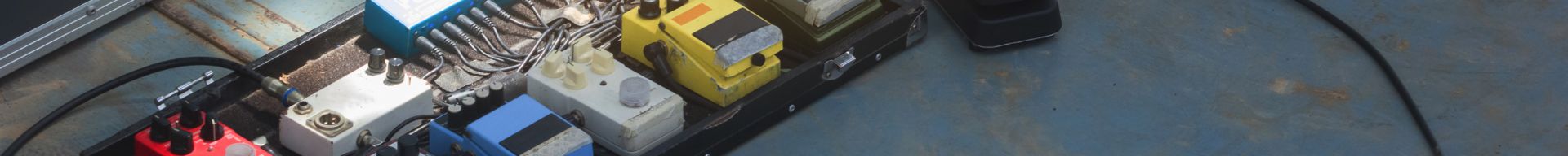 PEDALI REVERBERO PER CHITARRA