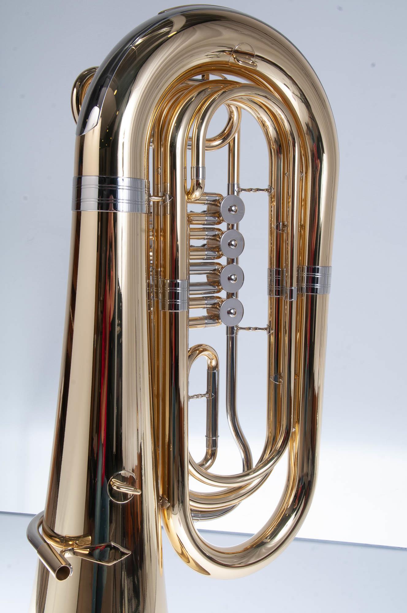 Besson BE18610 basso tuba laccato con 4 valvole custodia