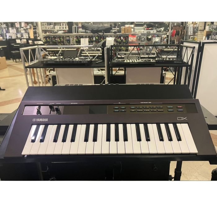 SYNTH REFACE DX YAMAHA CON BORSA E ALIMENTATORE USATO main product photo