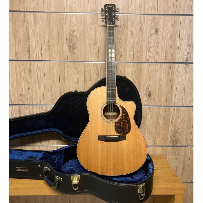 CHITARRA ACUSTICA AMPLIFICATA LARRIVEE LV-03R CON CUSTODIA USATA main product photo