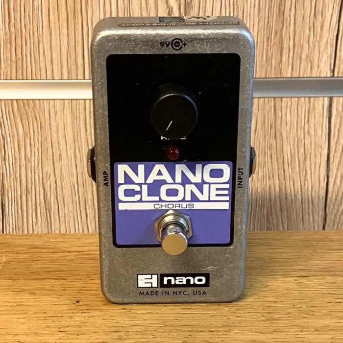 PEDALE PER CHITARRA EHX NANO CLONE main product photo