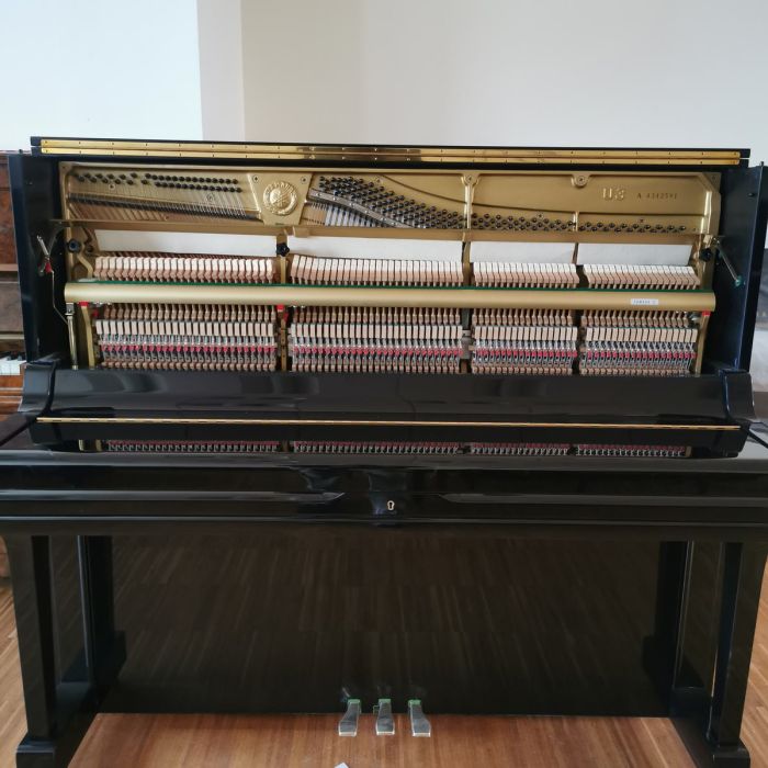 PIANOFORTE YAMAHA U3A RICONDIZIONATO CERTIFICATO NERO LUCIDO M.4187409 main product photo
