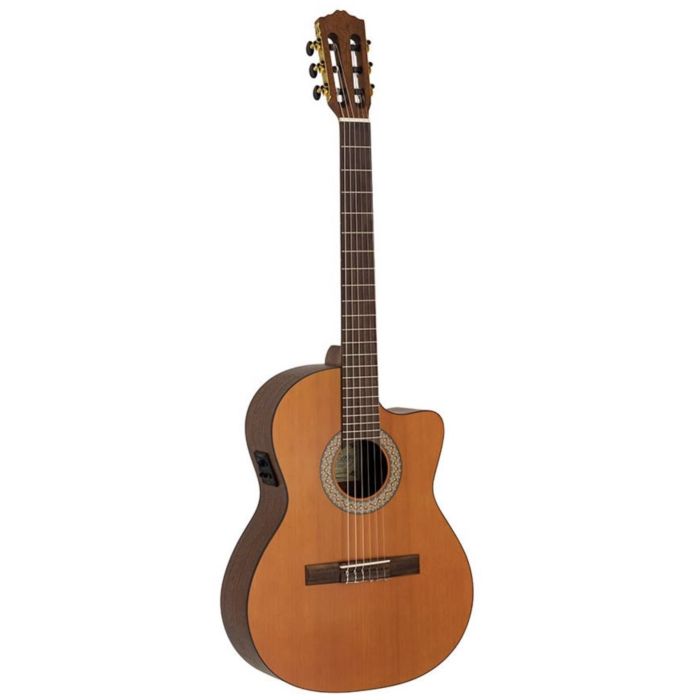 Salvador Cortez LUNA CST narrow Iberia main product photo
