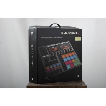 NATIVE INSTRUMENTS MASCHINE PLUS B-STOCK