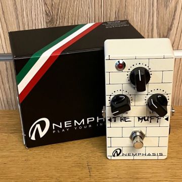 PEDALE NEMPHASYS DE MUFF DISTORTION USATO