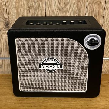 AMPLIFICATORE MOOER HORNET 15L 15W USATO bene
