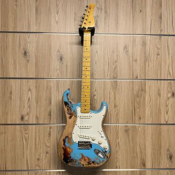 CHITARRA ELETTRICA BESPECO CUSTOM STRATOCASTER USATA