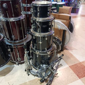 BATTERIA MAPEX TORNADO 5PZ USATA