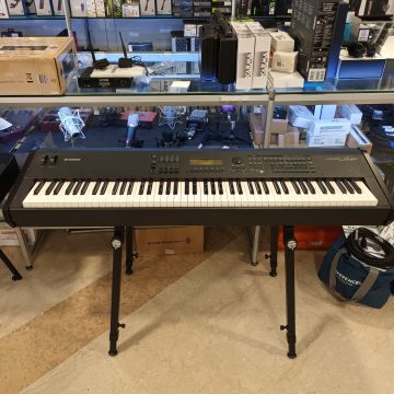 TASTIERA YAMAHA S90 TASTI PESATI USATA