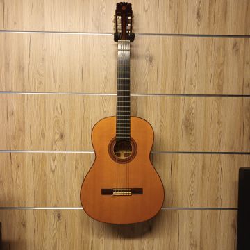 CHITARRA CLASSICA BOZO PODUNAVAC B-8 USATA