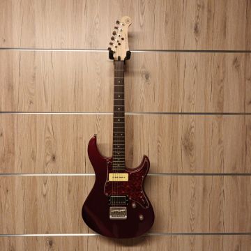 CHITARRA ELETTRICA YAMAHA PAC311H CHERRY USATA