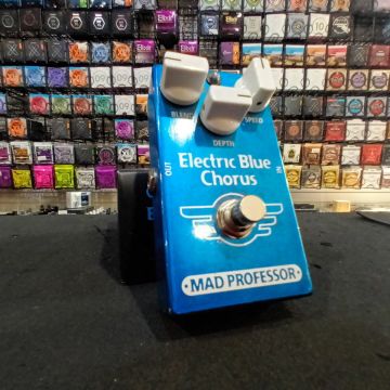 PEDALE MAD PROFESSOR ELECTRIC BLUE CHORUS