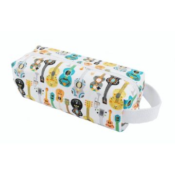 Astuccio Agifty con chitarre dimensioni 20x8x7cm in cotone