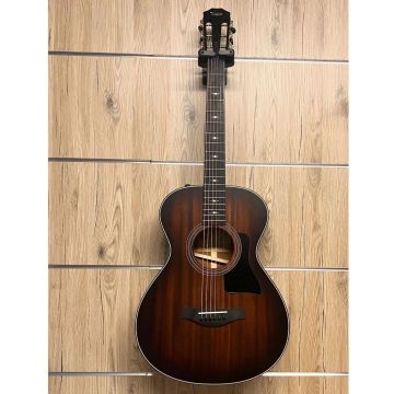 CHITARRA ACUSTICA AMPLIFICATA TAYLOR 322E USATA
