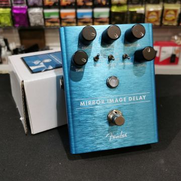 PEDALE FENDER MIRROR IMAGE DELAY USATO