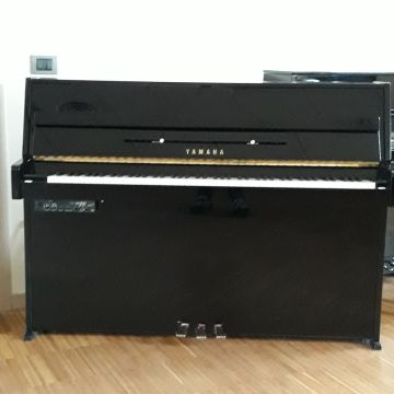 YAMAHA 108 NERO CON SILENT USATO