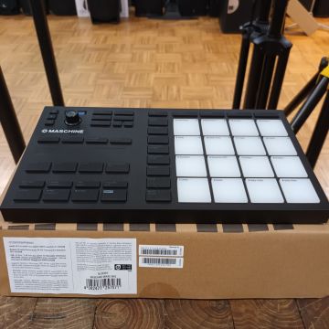 NATIVE INSTRUMENTS MASCHINE MIKRO USATA