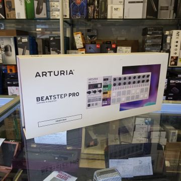 CONTROLLER MIDI ARTURIA BEAT STEP USATO