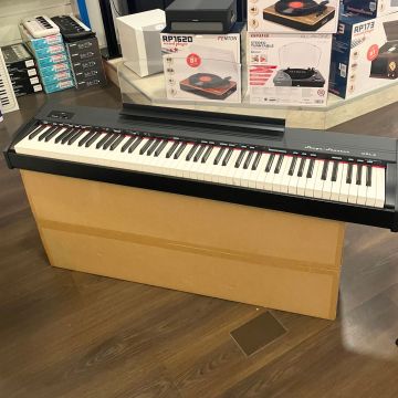 PIANO DIGITALE ORLA STAGE STARTER USATO