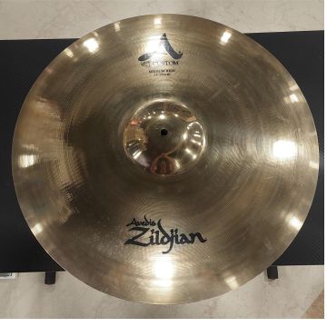 PIATTO ZILDJIAN 22" RIDE USATO