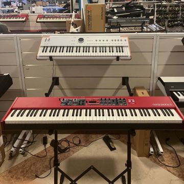TASTIERA NORD PIANO 5 88 TASTI USATO