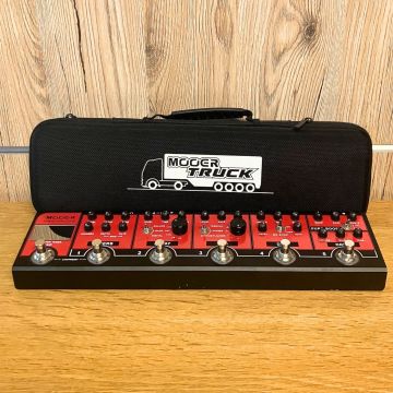 MULTIEFFETTO MOOER RED TRUCK USATO