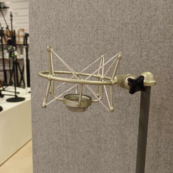 SHOCKMOUNT NEUMANN EA103 USATO main product photo