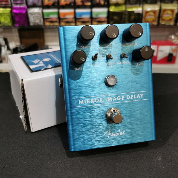 PEDALE FENDER MIRROR IMAGE DELAY USATO main product photo