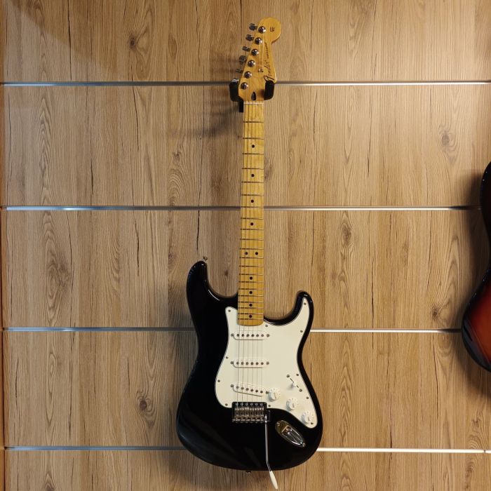 CHITARRA ELETTRICA FENDER STRATOCASTER USATO main product photo