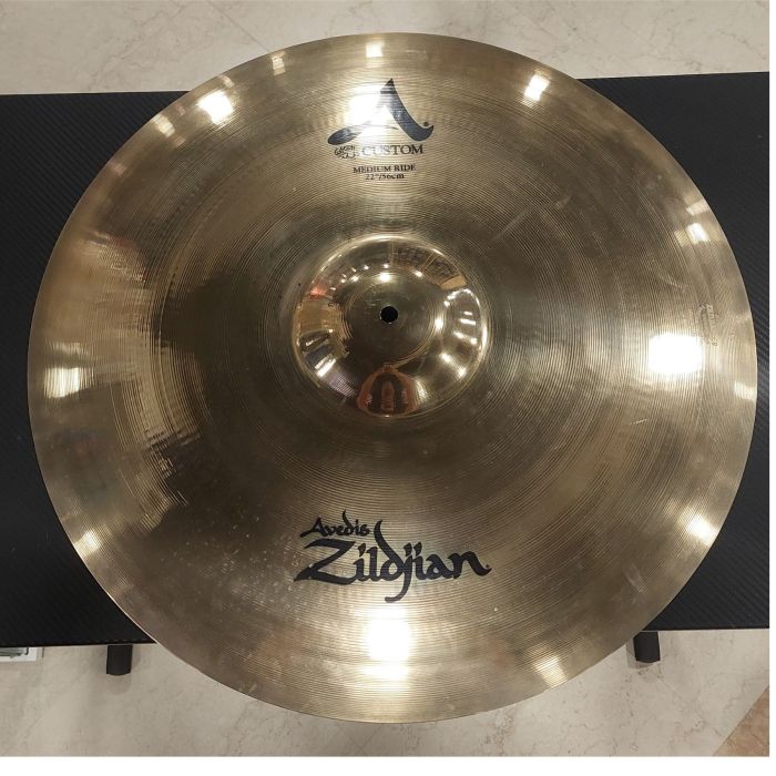 PIATTO ZILDJIAN 22" RIDE USATO main product photo